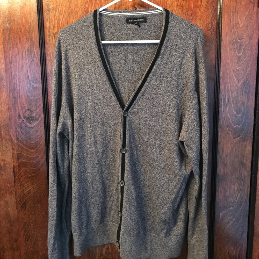 Men’s Banana Republic Cardigan Size XL
